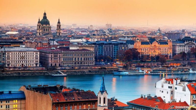 NOEL  PAZARLARI BUDAPEŞTE MASALI TURU 3 Gece / 4 Gün AJET Havayolları ile