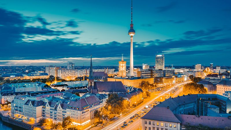 Hamburg'dan Berlin'e Kuzey Avrupa Turu Yaz Dönemi Ajet İle 3 Gece 4 Gün 2027