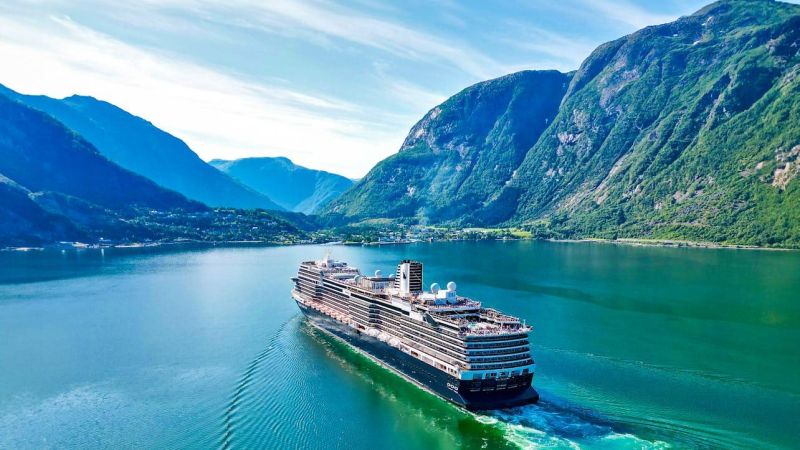 COSTA FAVOLOSA İLE UZUN NORVEÇ FİYORTLARI - 21.07.2027