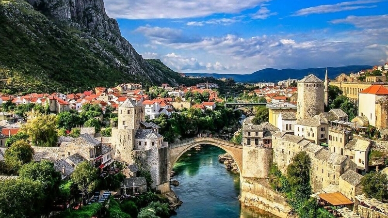 Otobüslü Balkan İncileri Turu | 3 Gece 4 Gün İstanbul Çıkışlı 2025