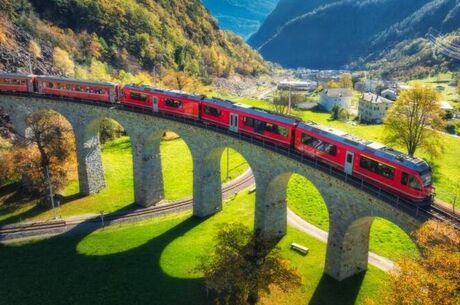Adana'dan Bernina Express ile Noel Pazarları ve Bir Avrupa Masalı Turu SunExpress Havayolları ile 6 gece
