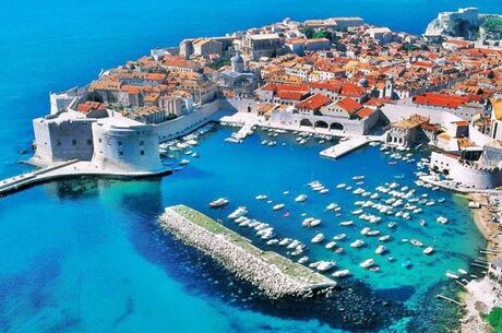 İzmir'den Direkt Sefer ile Budva Rotası Turu