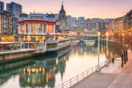 Görkemli İspanya ve Endülüs Şehirleri 7 Gece - THY ile 16 Mayıs (19 Mayıs Özel) (MAD-BCN)