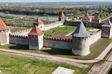 Moldova'nın Kalbine Yolculuk Ajet Hava Yolları İle