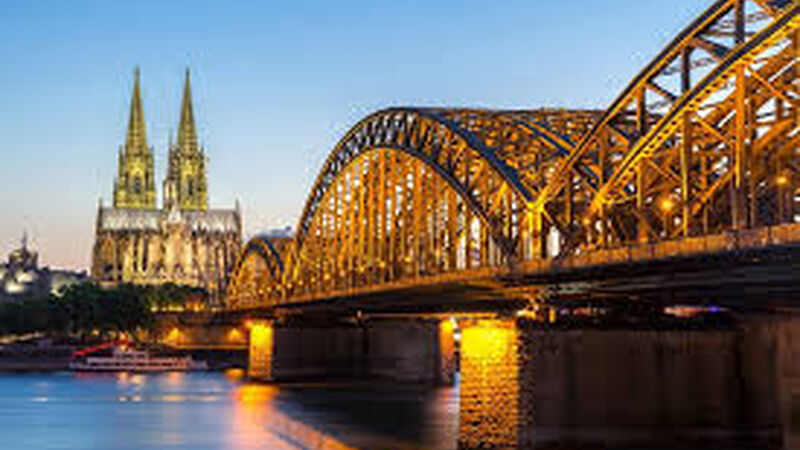 İZMİR ‘DEN MEGA BENELÜX & PARİS & COLMAR & KÖLN SunExpress Havayolları ile 7 gece