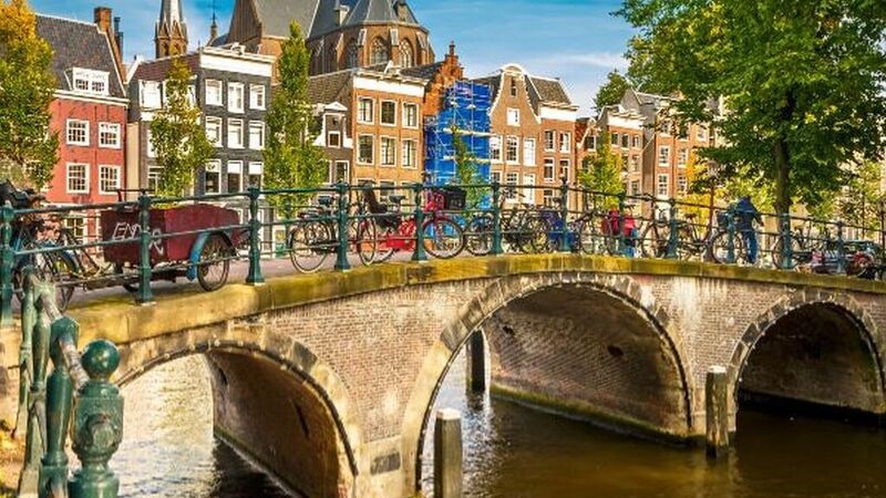 İZMİR ‘DEN MEGA BENELÜX & PARİS & COLMAR & KÖLN SunExpress Havayolları ile 7 gece