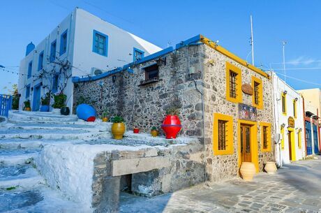 Otobüslü Yunanistan İyon Adaları Turu 5 Gece 6 Gün