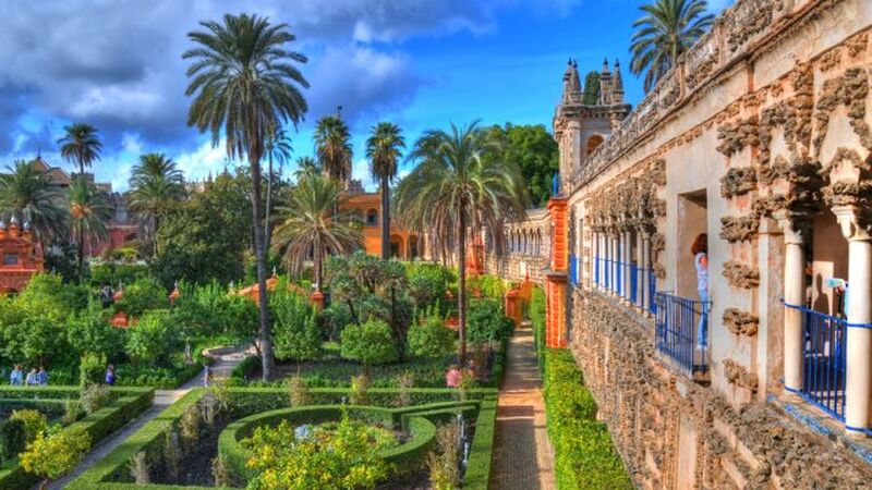 İZMİR ÇIKIŞLI ELEGANT İSPANYA & ENDÜLÜS Sun Express Hava Yolları ile 6 Gece (MAD - BCN)