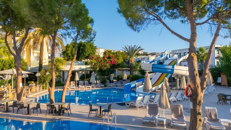 Ayaz Aqua | 4 Gece Konaklamalı | İstanbul,Kocaeli,Bursa,İzmir Hareketli