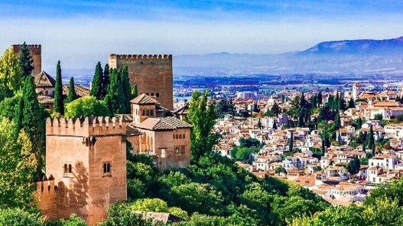 Büyük İspanya Turu Pegasus Hava Yolları İle 7 Gece 8 Gün Kış Dönemi BCN-MAD TT001