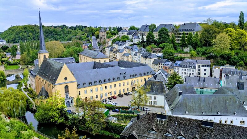 Klasik Benelüx & Paris & Alsace Turu Pegasus Havayolları ile 7 Gece (AMS-BSL) FL001