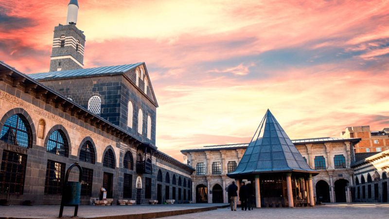 Uçaklı Butik Diyarbakır Mardin Urfa Gaziantep 2026