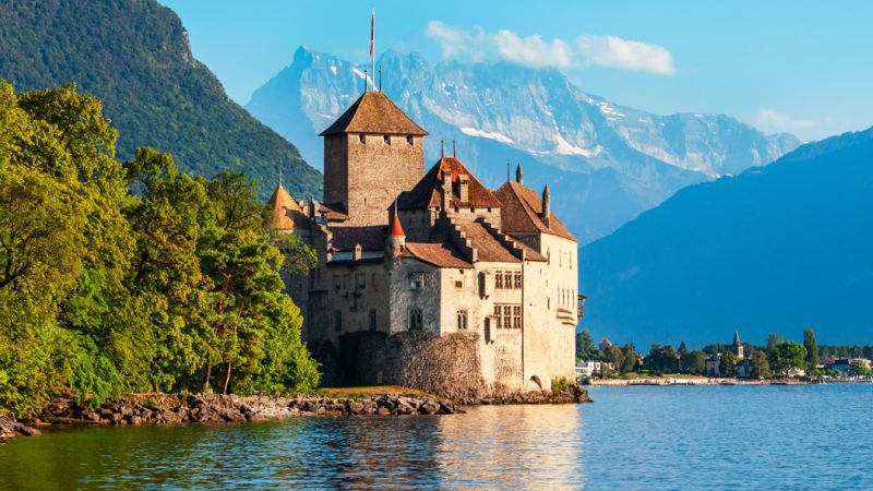 Süper Promo Alpler’de 5 Ülke Turu ve Bernina Ekspresi Rotası