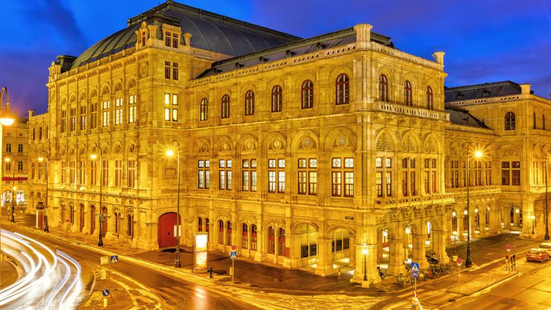 HALLSTATT & SALZBURG & VİYANA & BLED TURU Türk Hava Yolları ile 3 gece