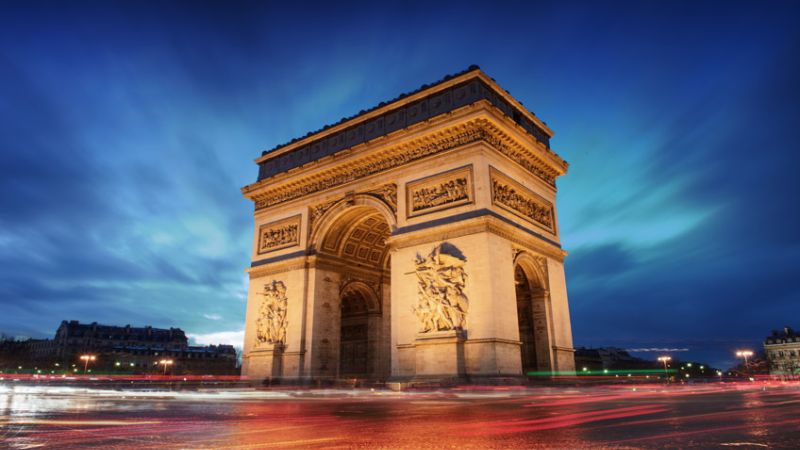 İzmir'den Direkt Sefer ile Ara Tatile Özel Paris & Disneyland Turu Rotası