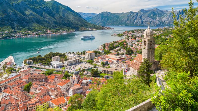 Otobüs İle Ekspress Balkan Turu Ekstra Turlar Ve Akşam Yemekleri Dahil 2026