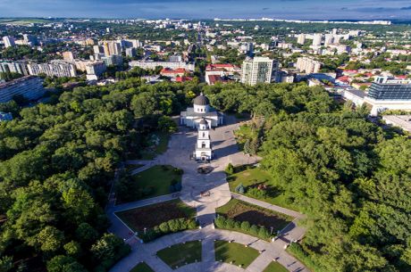 Moldova'nın Kalbine Yolculuk Ajet Hava Yolları İle